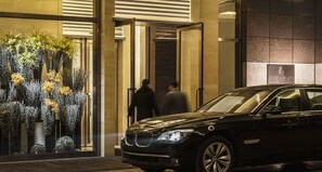Property entrance - Four Seasons Hotel Beijing (Beijing)