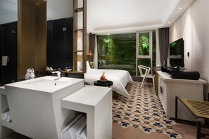 Premium bedding, minibar, in-room safe, desk - Paco Hotel Gangding Metro Guangzhou (Guangzhou)