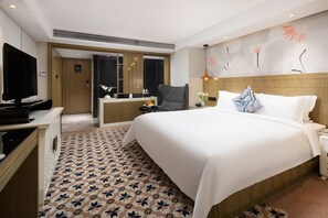Premium bedding, minibar, in-room safe, desk - Paco Hotel Gangding Metro Guangzhou (Guangzhou)