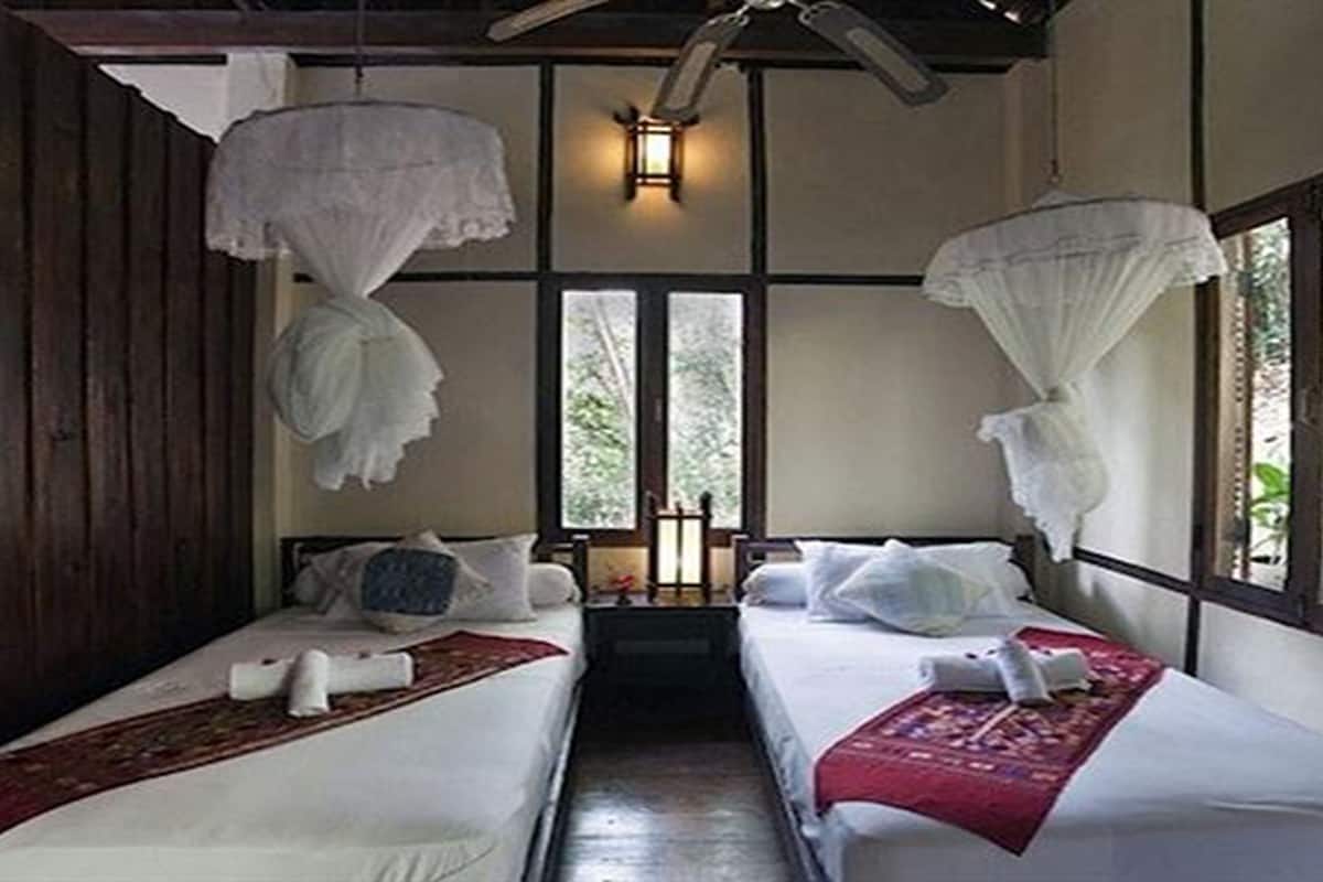 family house, 2 bedrooms, mountain view | minibar, in-room safe, bed sheets