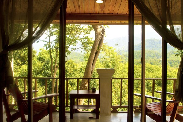 Deluxe Villa, Mountain View | Balcony - Zen Namkhan Boutique Resort (Luang Prabang)