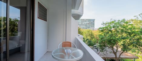 Deluxe Double Room | Terrace/patio