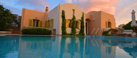 Superior Villa | Exterior