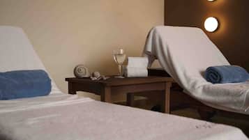 Sauna, Turkish bath/hammam, body treatments, hot stone massages