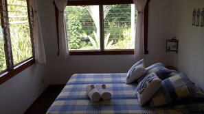 Standard Room, 1 Queen Bed (A/C-Adults Only) | Free WiFi