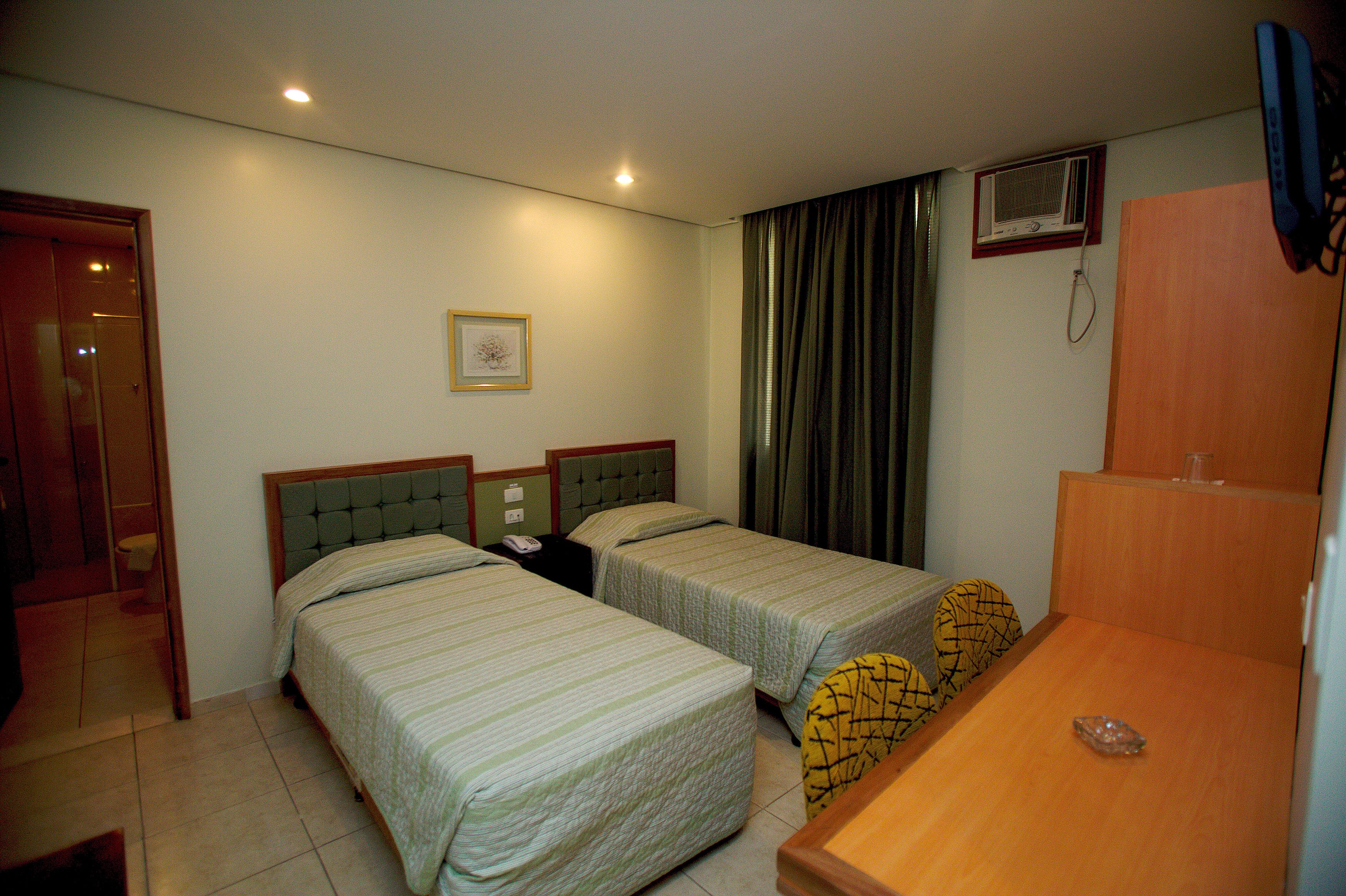 Foto - Cinelandia Hotel