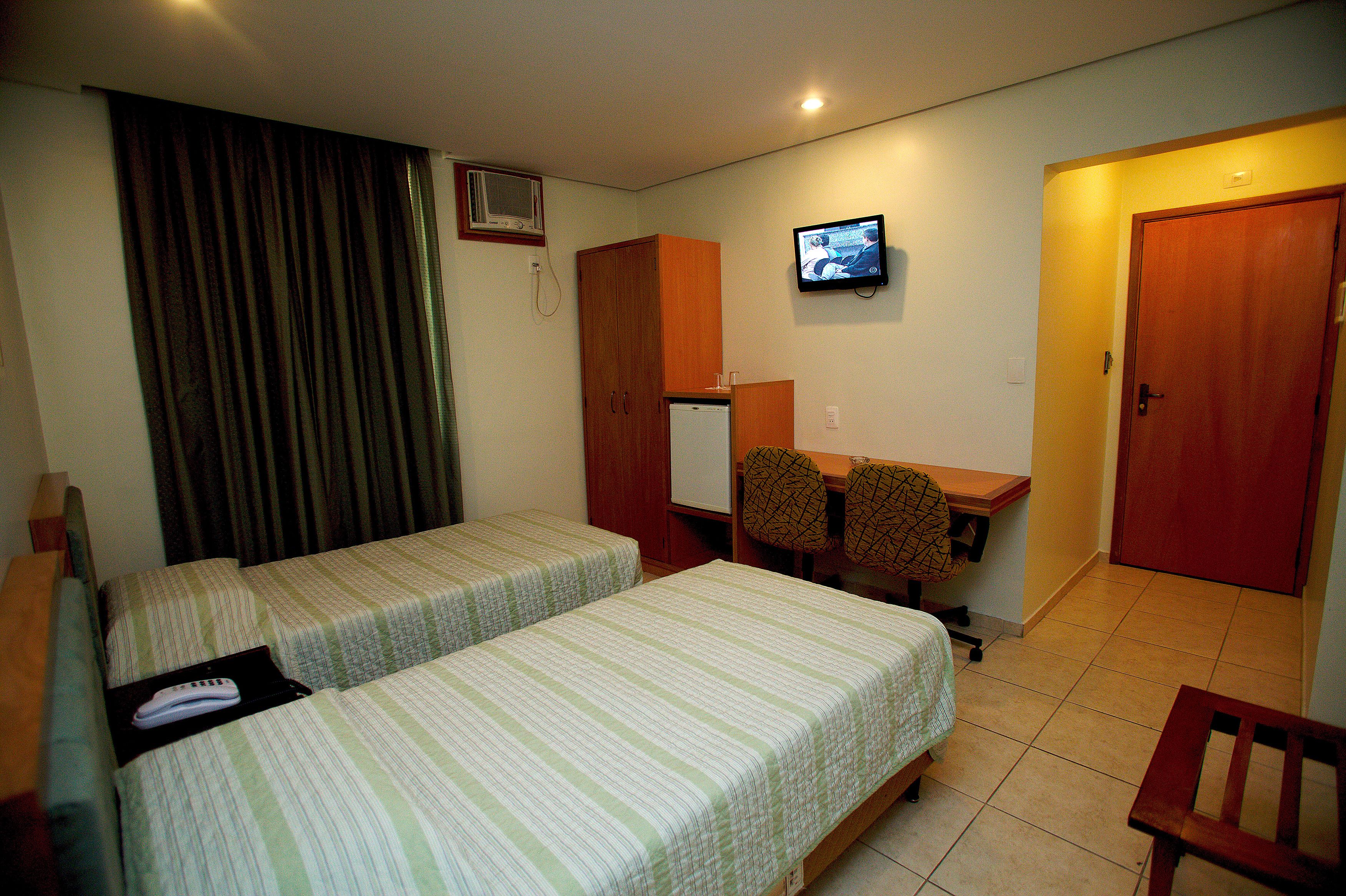 Foto - Cinelandia Hotel