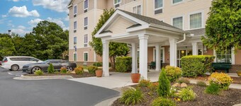 MainStay Suites Jacksonville near Camp Lejeune