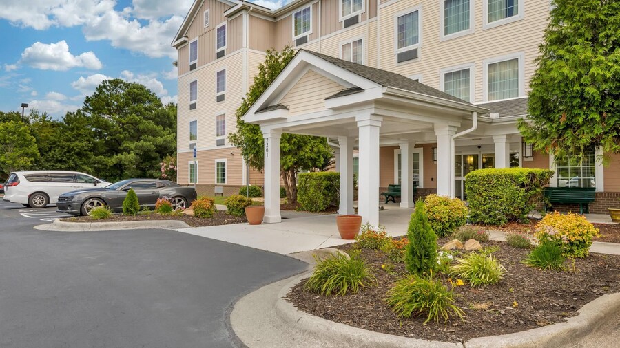 MainStay Suites Jacksonville near Camp Lejeune