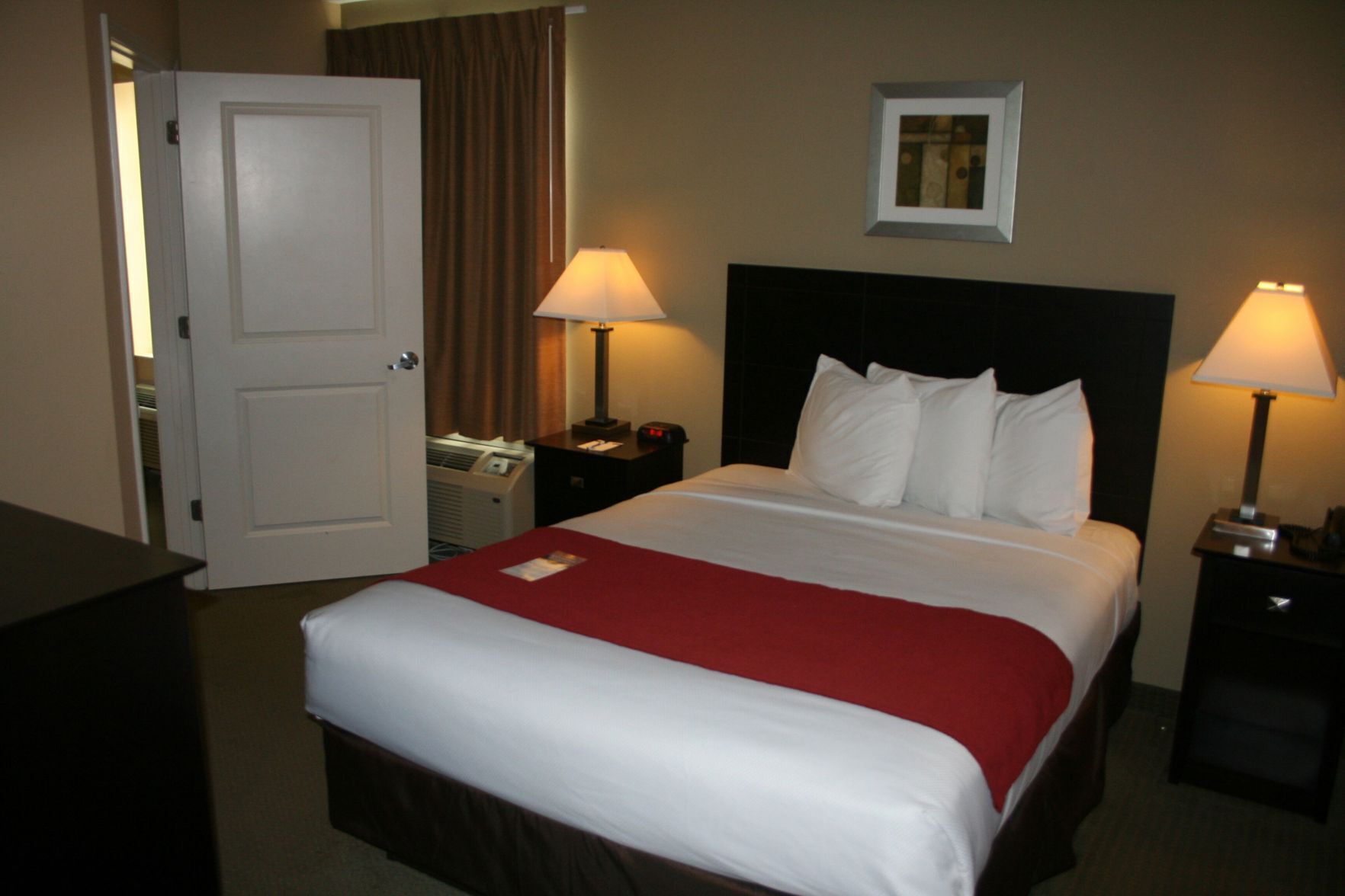 Desk, blackout curtains, iron/ironing board, free WiFi
