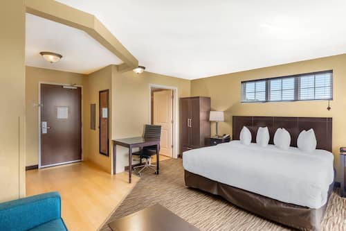 Desk, blackout curtains, iron/ironing board, free WiFi