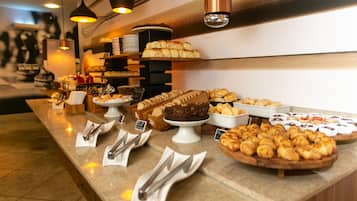Colazione a buffet, servita tutte le mattine (49 BRL a persona)