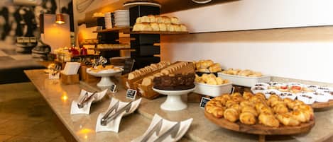 Dagelijks ontbijtbuffet (BRL 49 per persoon)