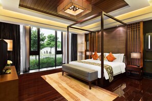 Rollaway beds, free WiFi - Worldhotel Grand Dushulake Suzhou (Suzhou)