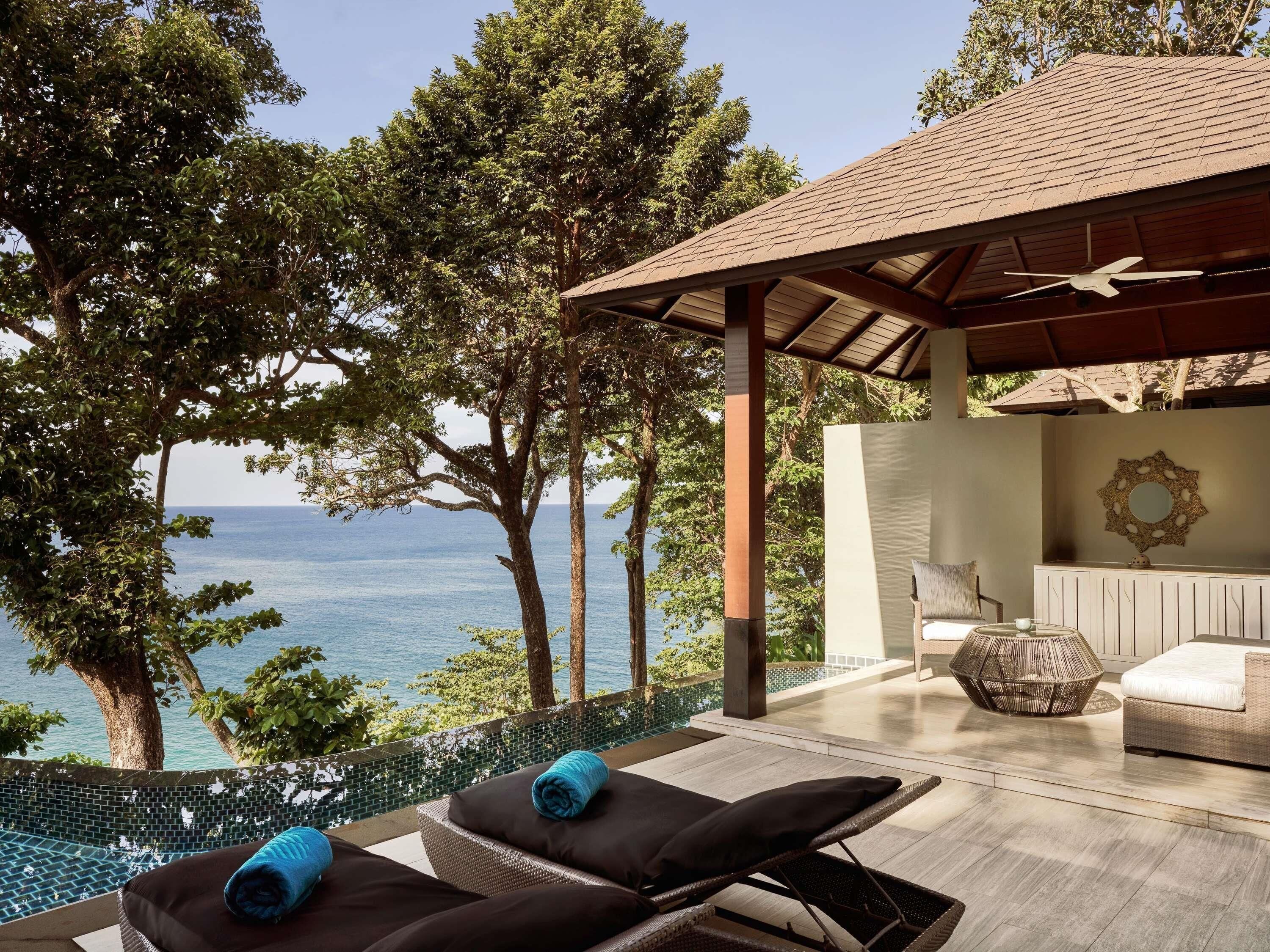 ลักซ์ชัวรี่วิลล่า, 1 ห้องนอน (Pool) | เครื่องนอนระดับพรีเมียม, ผ้านวมขนเป็ด, เตียงเมมโมรีโฟม, มินิบาร์