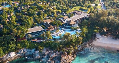 Pullman Phuket Arcadia Naithon Beach