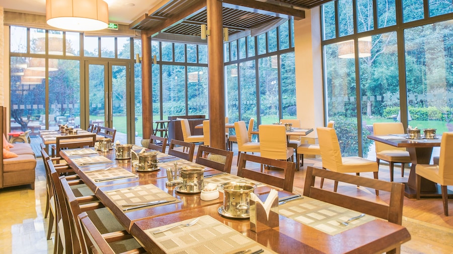 Holiday Inn Resort Chaohu Hot Spring by IHG