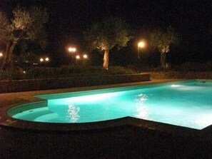 Utomhuspool