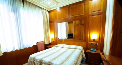 Hotel Dock Suites Rome