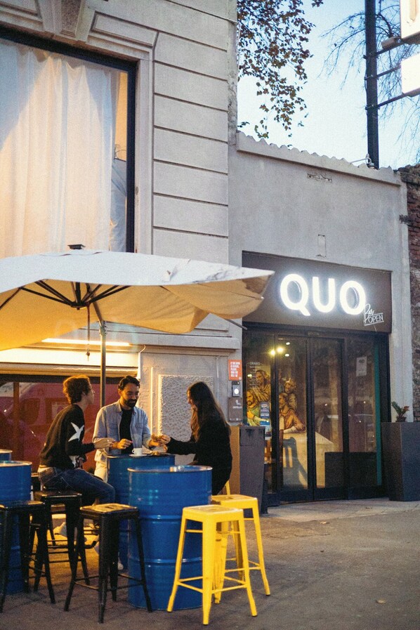 Front of property - QUO Milano - Hostel (Milan)