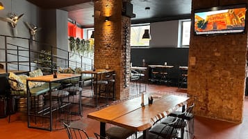 Food-Court