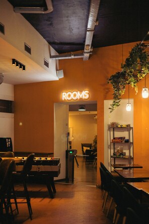 Living area - QUO Milano - Hostel (Milan)