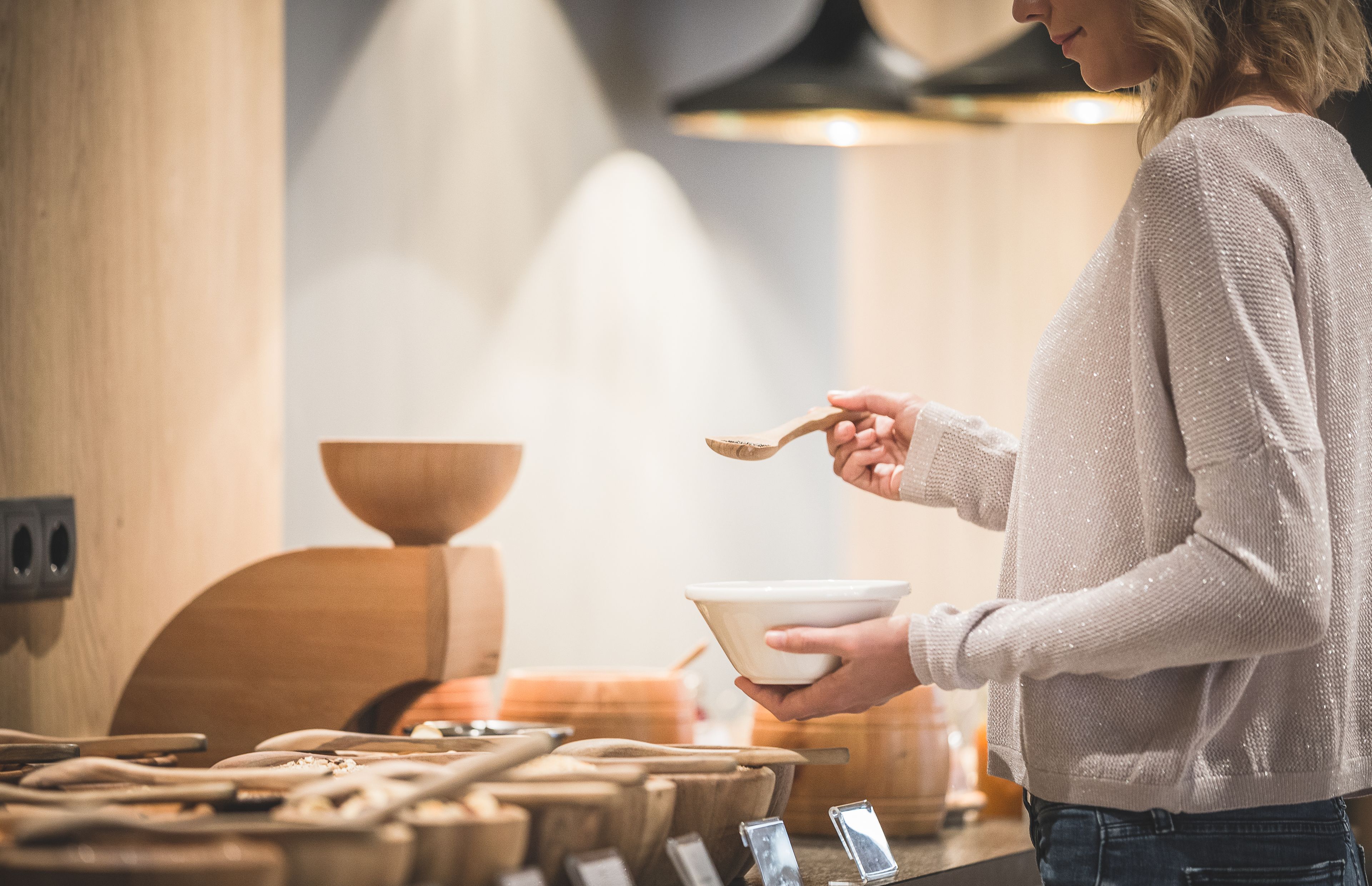 包含每日自助早餐