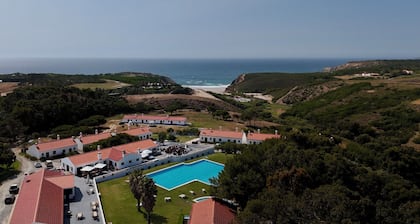 Monte Carvalhal da Rocha - Campground