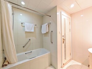 Bathroom - Ladoll Service Apartment (Shanghai)