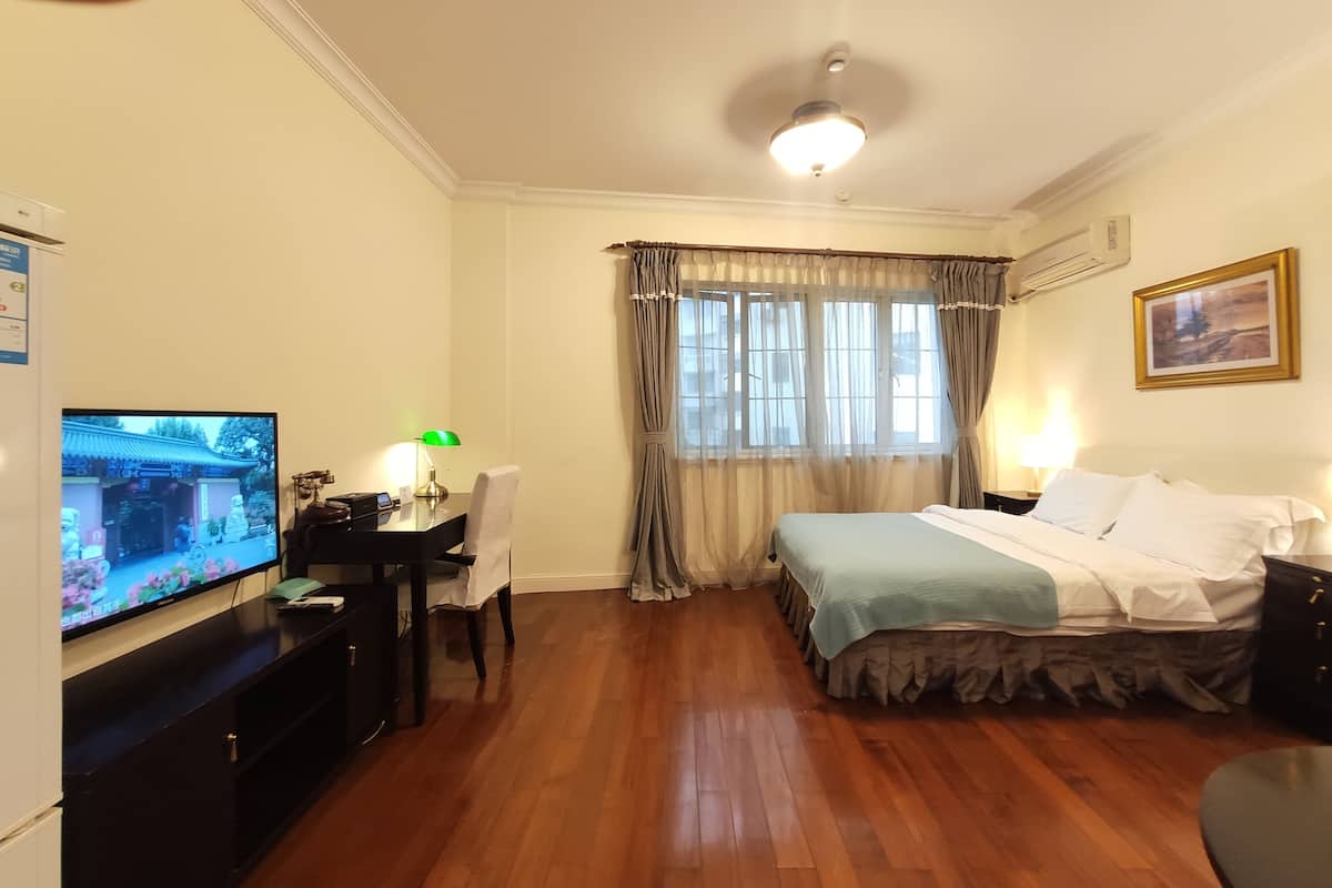 Camera Standard | 1 camera, biancheria da letto di alta qualità, copriletto in piuma