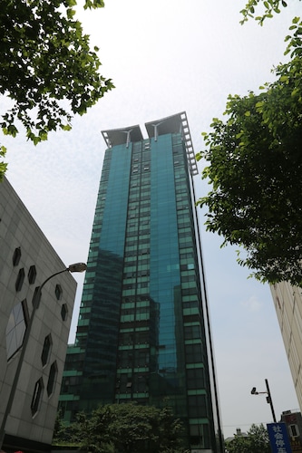 World Union Service Apartment Cosmo