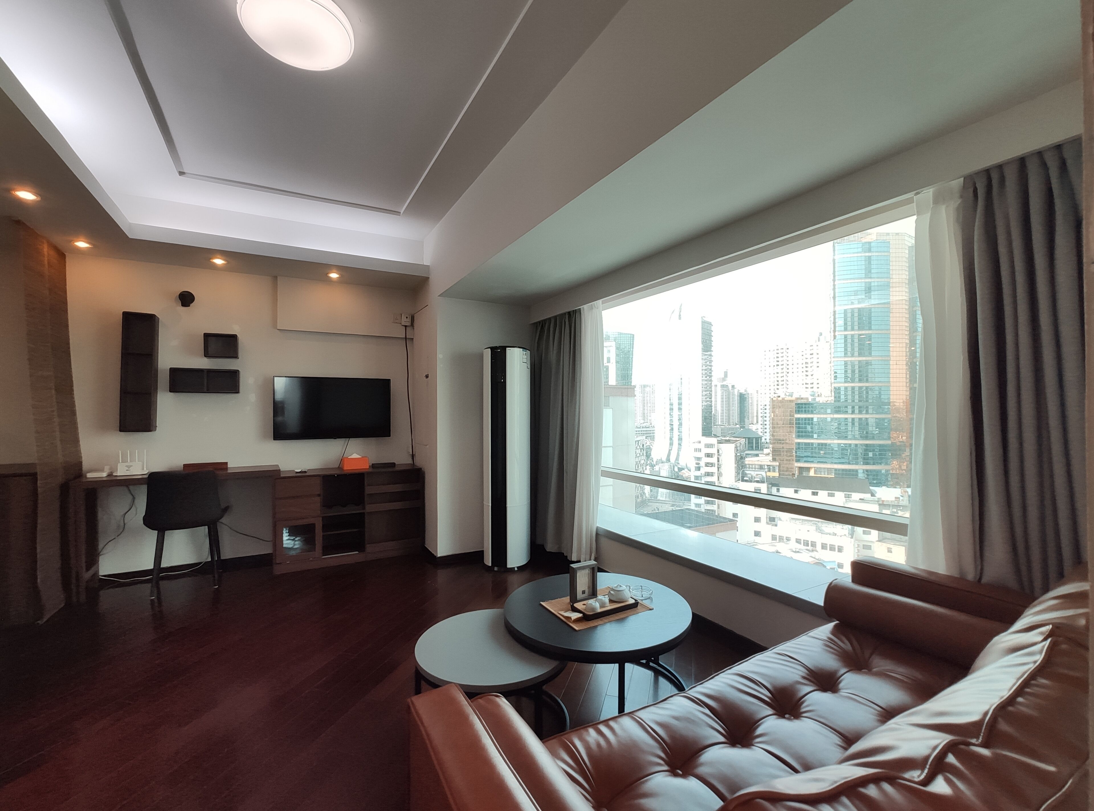 Superior Suite Room | In-room safe, desk, blackout curtains, iron/ironing board