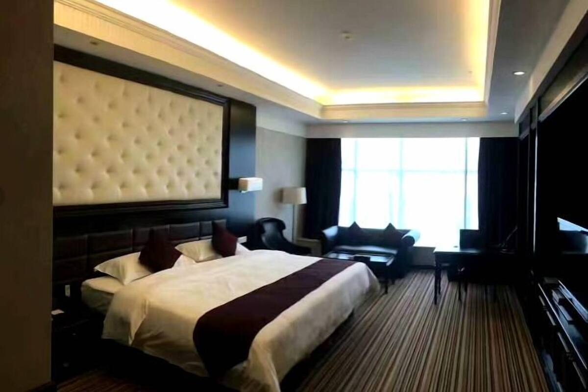 6 habitaciones, ropa de cama de alta calidad y edredón