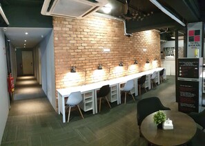Business center - Ryokan Chic Hotel (Petaling Jaya)