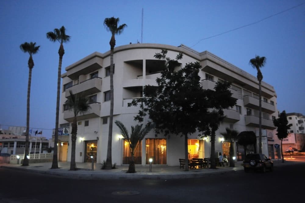 Elysso Hotel photo 4
