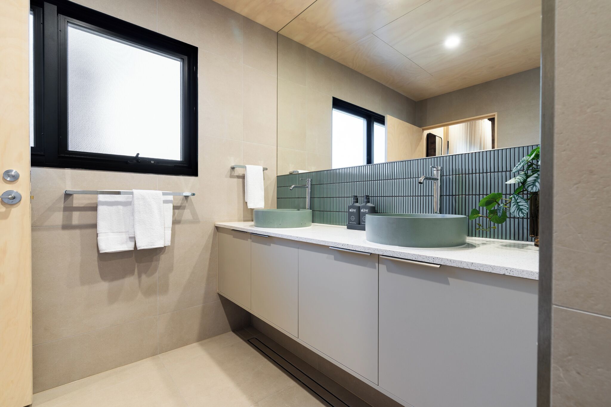 Photo - Ashmore Palms Holiday Village