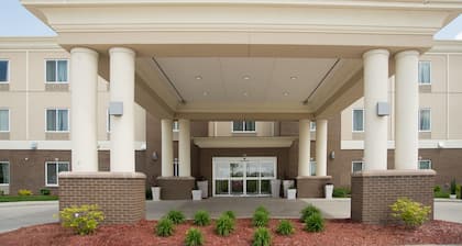 Holiday Inn Express Hotel & Suites Albert Lea - I-35 by IHG