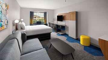 Suite, 1 Queen Bed with Sofa bed (Non-Smoking) | Desk, laptop workspace, blackout curtains, free WiFi