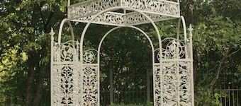 Noble Inns