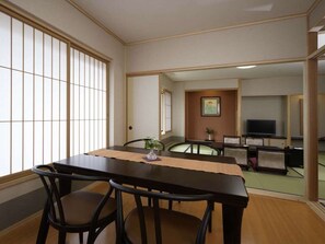 Cribs/infant beds - Hotel Seifuen (Shibata)