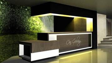 Couples treatment room(s), sauna, hot tub, Turkish bath/hammam