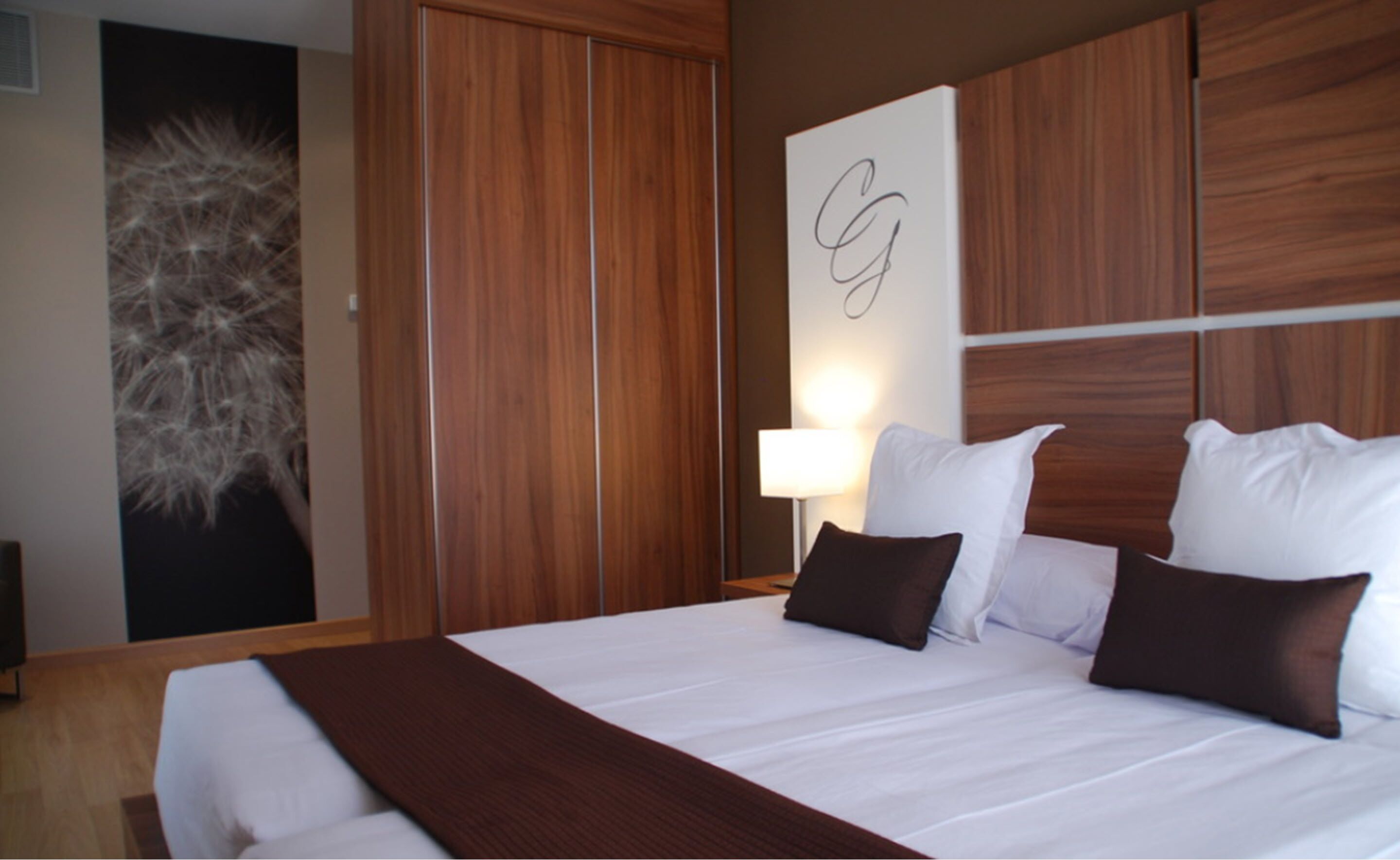 Superior Double Room | In-room safe, desk, blackout curtains, soundproofing