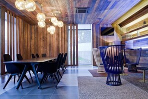 Lunch and dinner served, Mediterranean cuisine - Hotel Can Galvany Golf & Spa (Vallromanes)