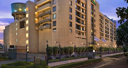 Savoy Suites Manesar