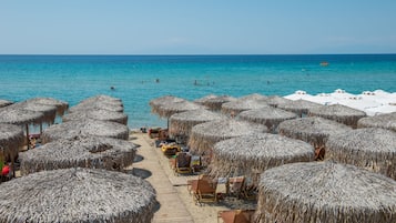 Beach nearby, sun loungers, beach umbrellas, beach bar