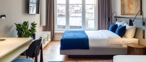 Deluxe Double Room, Courtyard View | 1 bedroom, premium bedding, down duvets, memory-foam beds