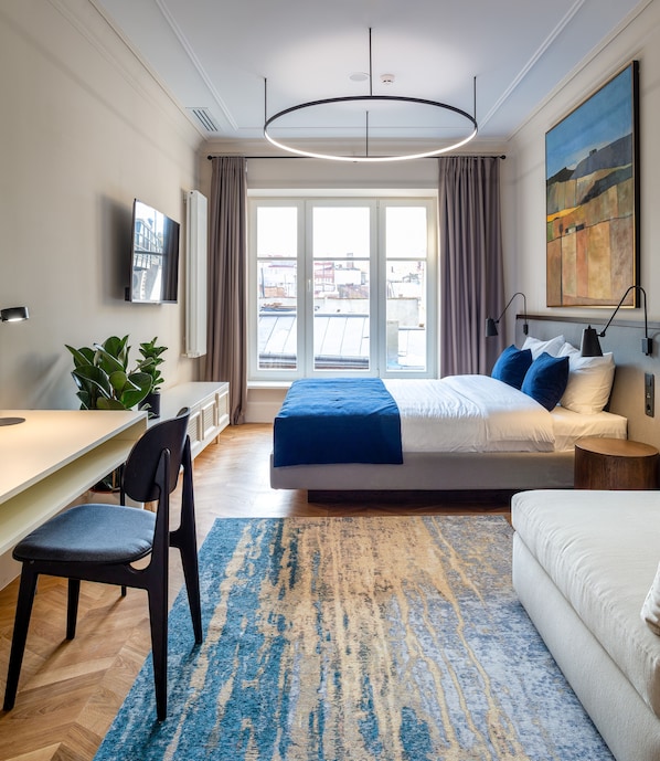 Deluxe Double Room, Courtyard View | 1 bedroom, premium bedding, down duvets, memory-foam beds