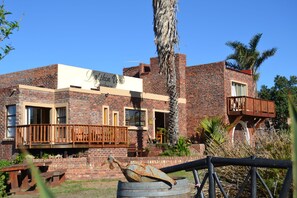 Garden - Dolphin View Guesthouse (Jeffreys Bay)