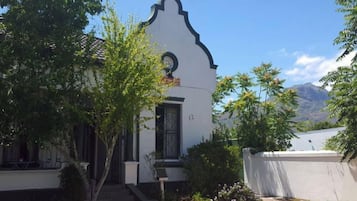 Façade de lâhĂ©bergement