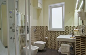 Shower, free toiletries, hair dryer, bidet - BB 10 Serpotta (Palermo)